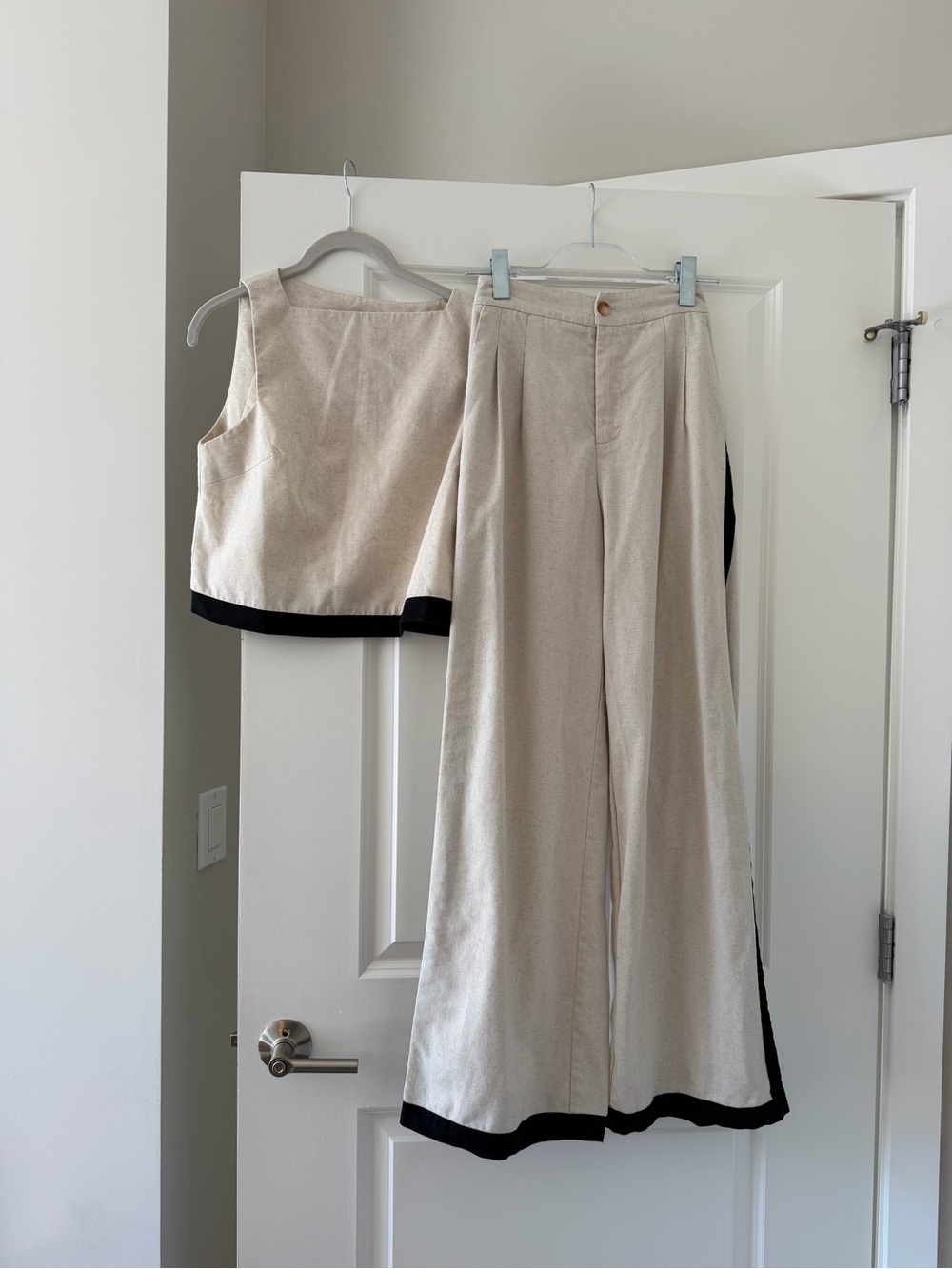 Commense Cream Two-Piece Wide-Leg Pants & Tank Set with Black Trim